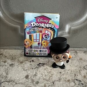 4/$14 Disney Doorables Technicolor, John from Peter Pan